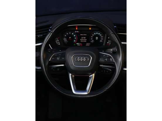 AUDI-Q3-2020