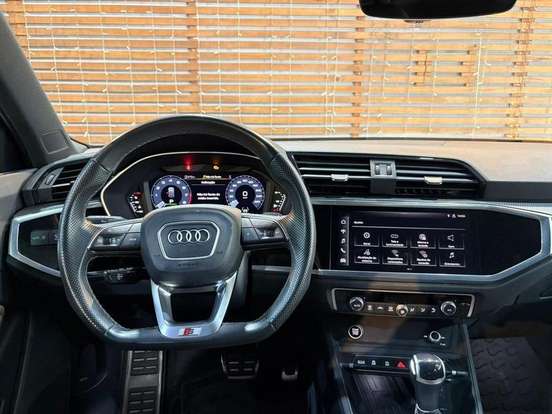 AUDI-Q3-2.0 40 TFSI GASOLINA PERFORMANCE BLACK QUATTRO TIPTRONIC AUDI-Q3-2022