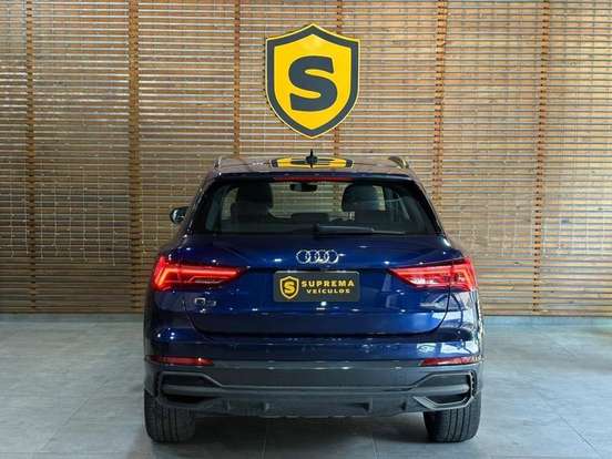 AUDI-Q3-2.0 40 TFSI GASOLINA PERFORMANCE BLACK QUATTRO TIPTRONIC AUDI-Q3-2022