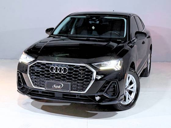 AUDI Q3 2.0 40 TFSI GASOLINA SPORTBACK PERFORMANCE BLACK QUATTRO TIPTRONIC