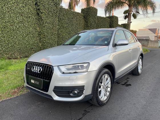 AUDI Q3 2.0 TFSI AMBIENTE QUATTRO 4P GASOLINA S TRONIC