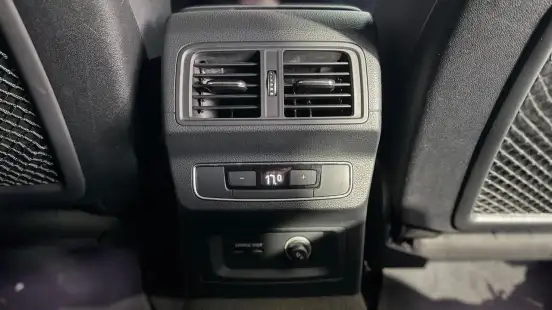 AUDI-Q5-2022