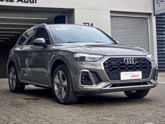 AUDI-Q5-2023