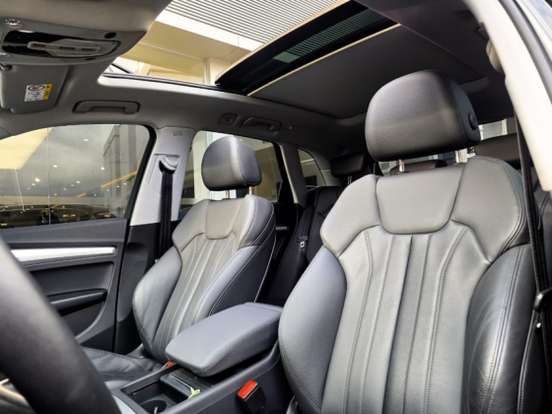 AUDI-Q5-2023