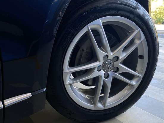AUDI-Q5-2015