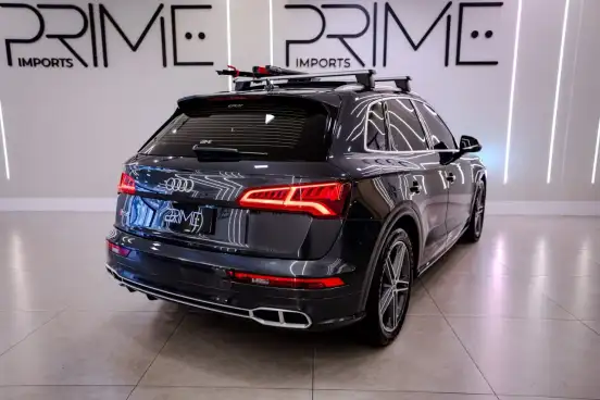 AUDI-SQ5-2018