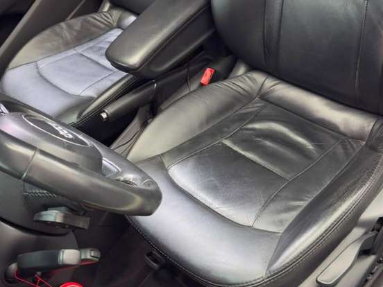 AUDI-A1-1.4 TFSI ATTRACTION 16V 122CV GASOLINA 2P AUTOMÁTICO AUDI-A1-2011