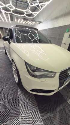 AUDI-A1-2011