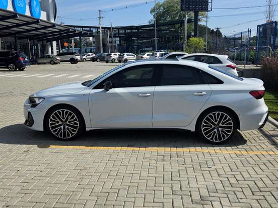 AUDI-A3-2.0 40 TFSI GASOLINA SEDAN PERFORMANCE BLACK S-TRONIC AUDI-A3-2025