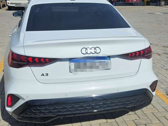 AUDI-A3-2.0 40 TFSI GASOLINA SEDAN PERFORMANCE BLACK S-TRONIC AUDI-A3-2025