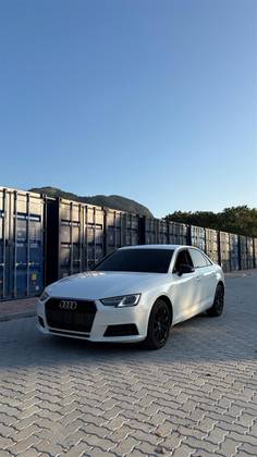 AUDI A4 2.0 TFSI AMBIENTE GASOLINA 4P S TRONIC