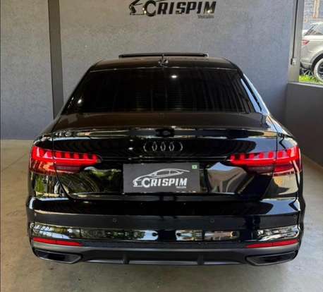 AUDI-A4-2022