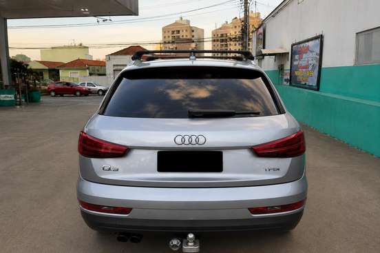 AUDI-Q3-2018