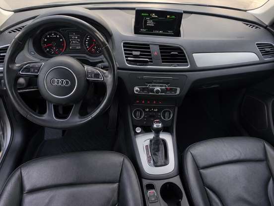 AUDI-Q3-2018