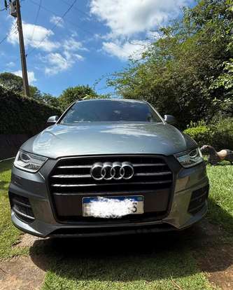 AUDI-Q3-2018