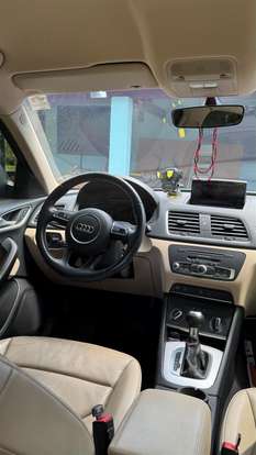 AUDI-Q3-2018