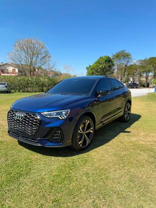 AUDI Q3 2.0 40 TFSI GASOLINA SPORTBACK PERFORMANCE BLACK QUATTRO TIPTRONIC
