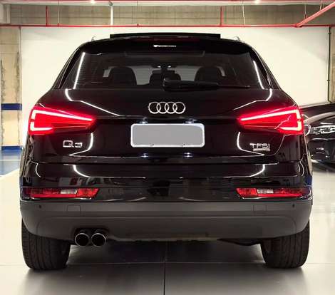AUDI-Q3-2017