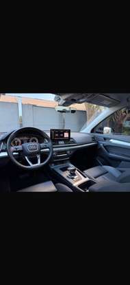 AUDI-Q5-2021