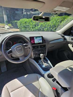 AUDI-Q5-2011