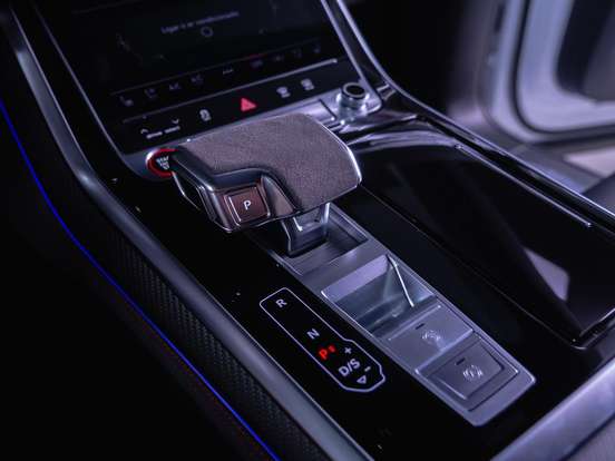 AUDI-RS Q8-4.0 V8 TWINTURBO MHEV TIPTRONIC AUDI-RS Q8-2020