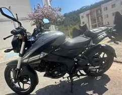BAJAJ DOMINAR 160 BAJAJ DOMINAR 160