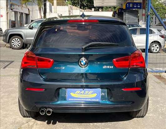 BMW-120i-2016