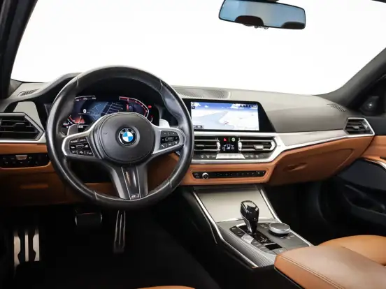 BMW-320i-2.0 16V TURBO FLEX M SPORT AUTOMÁTICO BMW-320i-2021