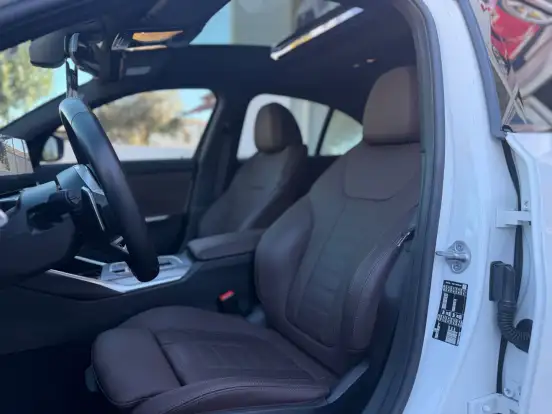 BMW-320i-2025