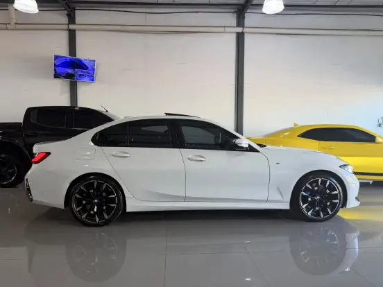 BMW-320i-2.0 16V TURBO FLEX M SPORT AUTOMÁTICO BMW-320i-2025
