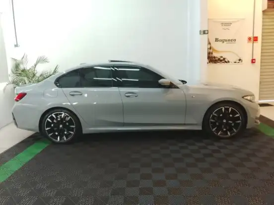 BMW-320i-2024