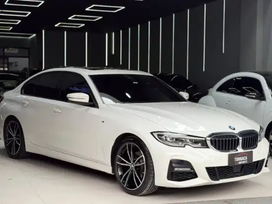 BMW-320i-2.0 16V TURBO GASOLINA M SPORT AUTOMÁTICO BMW-320i-2020
