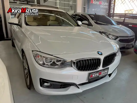 BMW 320i 2.0 GT SPORT 16V TURBO GASOLINA 4P AUTOMÁTICO BMW 320i 2.0 GT SPORT 16V TURBO GASOLINA 4P AUTOMÁTICO