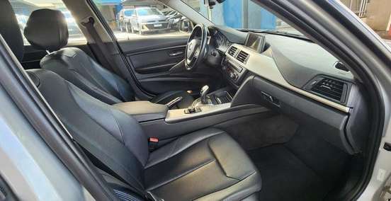 BMW-320i-2.0 16V TURBO ACTIVE FLEX 4P AUTOMÁTICO BMW-320i-2014