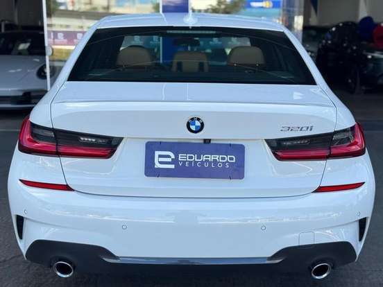 BMW-320i-2.0 16V TURBO FLEX GP AUTOMÁTICO BMW-320i-2021