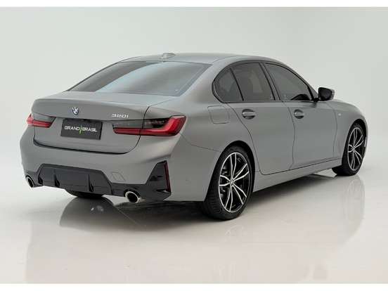 BMW-320i-2.0 16V TURBO FLEX M SPORT AUTOMÁTICO BMW-320i-2023