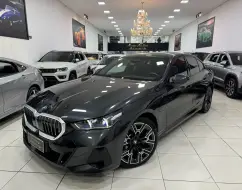 BMW 530e 2.0 TWINPOWER PHEV M SPORT AUTOMÁTICO BMW 530e 2.0 TWINPOWER PHEV M SPORT AUTOMÁTICO