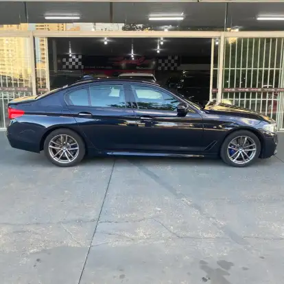 BMW-530i-2017