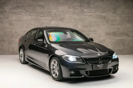 BMW 535i 3.0 SEDAN 6 CILINDROS 24V TURBO GASOLINA 4P AUTOMÁTICO BMW 535i 3.0 SEDAN 6 CILINDROS 24V TURBO GASOLINA 4P AUTOMÁTICO