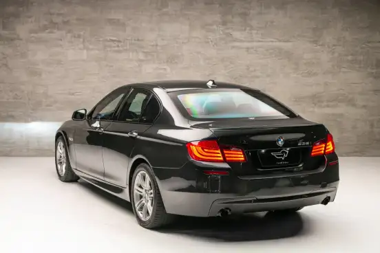 BMW-535i-2011