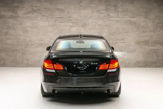 BMW-535i-2011