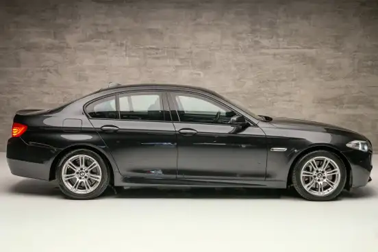 BMW-535i-2011