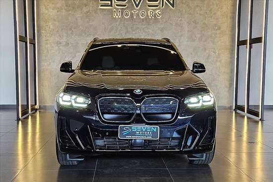 BMW-iX3-2022
