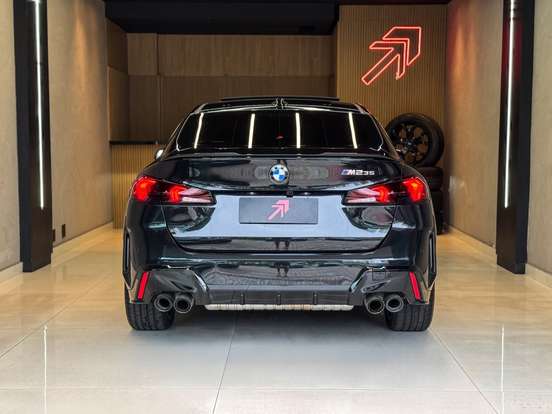 BMW-M 235i-2025