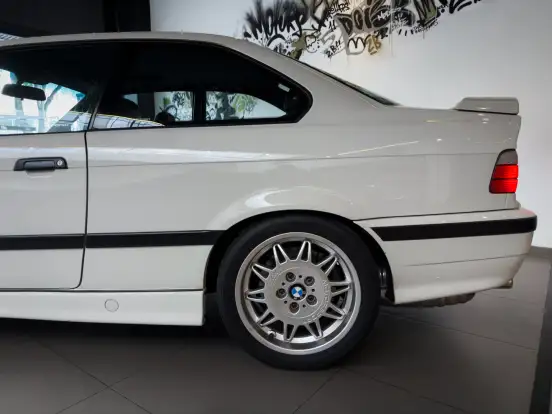 BMW-M3-1995