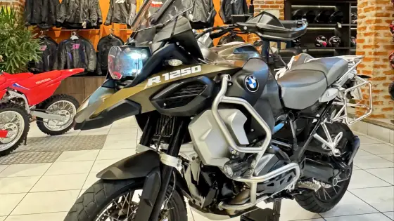 BMW R 1250 GS ADVENTURE PREMIUM + EXCLUSIVE BMW R 1250 GS ADVENTURE PREMIUM + EXCLUSIVE