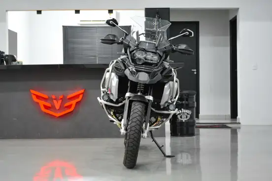 BMW-R 1250 GS ADVENTURE TRIPLE BLACK-2023