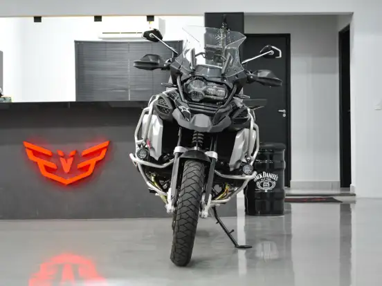 BMW-R 1250 GS ADVENTURE TRIPLE BLACK BMW-R 1250 GS ADVENTURE TRIPLE BLACK-2023