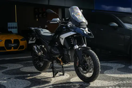 BMW R 1300 GS TRIPLE BLACK BMW R 1300 GS TRIPLE BLACK