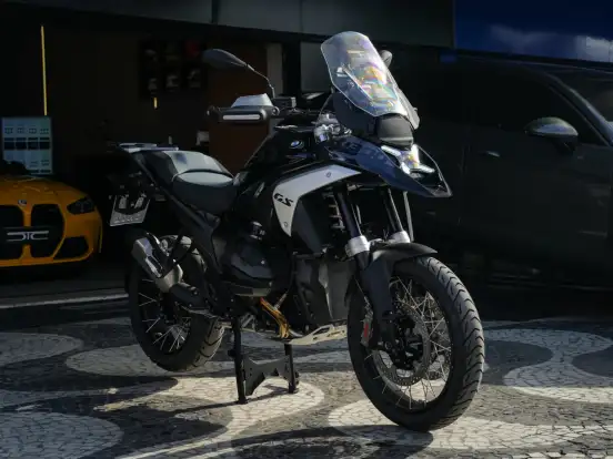 BMW-R 1300 GS TRIPLE BLACK BMW-R 1300 GS TRIPLE BLACK-2025